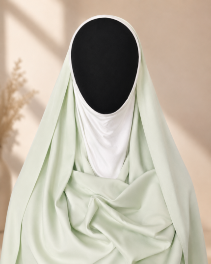 Foulard à enfiler avec cagoule intégrée